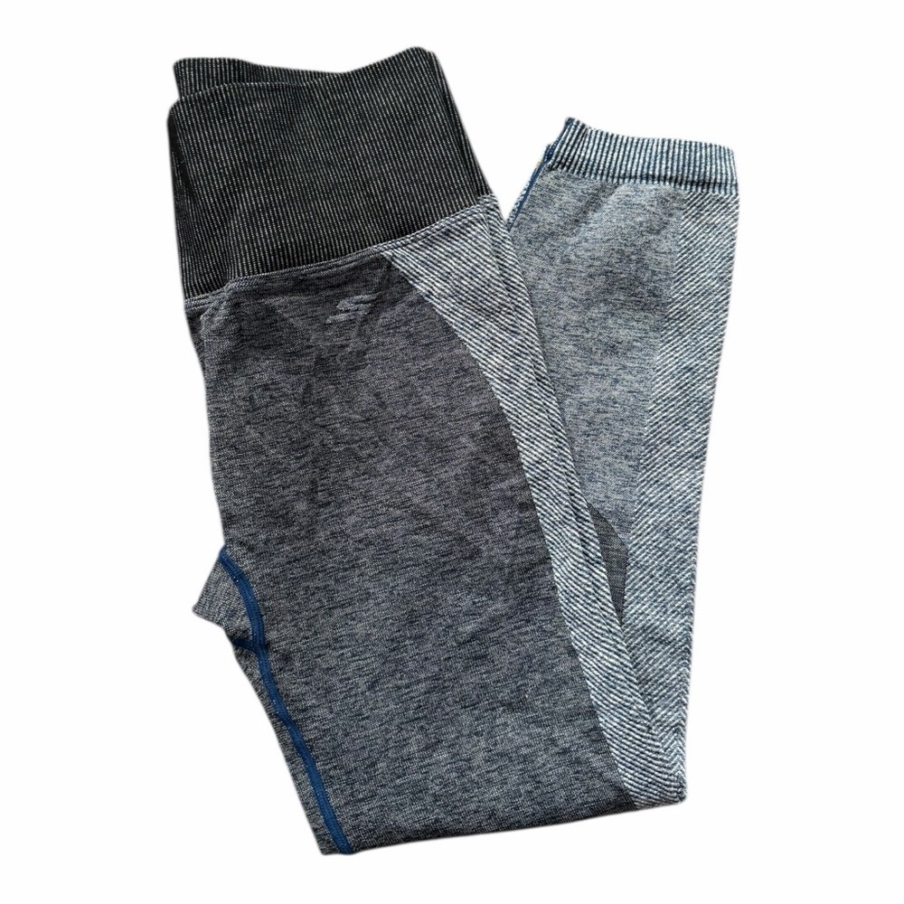 NUX Active Gray Capri Leggings Women’s Size Medium Activewear Athleisure Gym